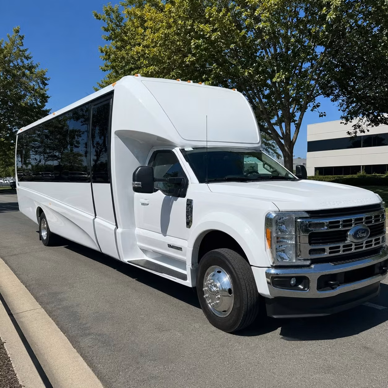 18 passenger minibus