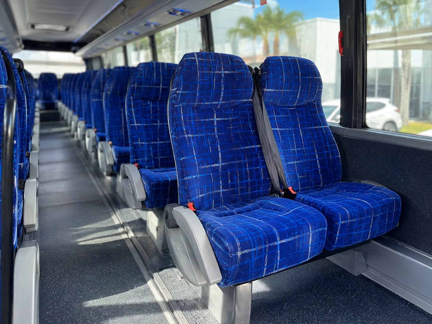 charterbuswichita com puts every wichita prom bus option in one place so you choose what works