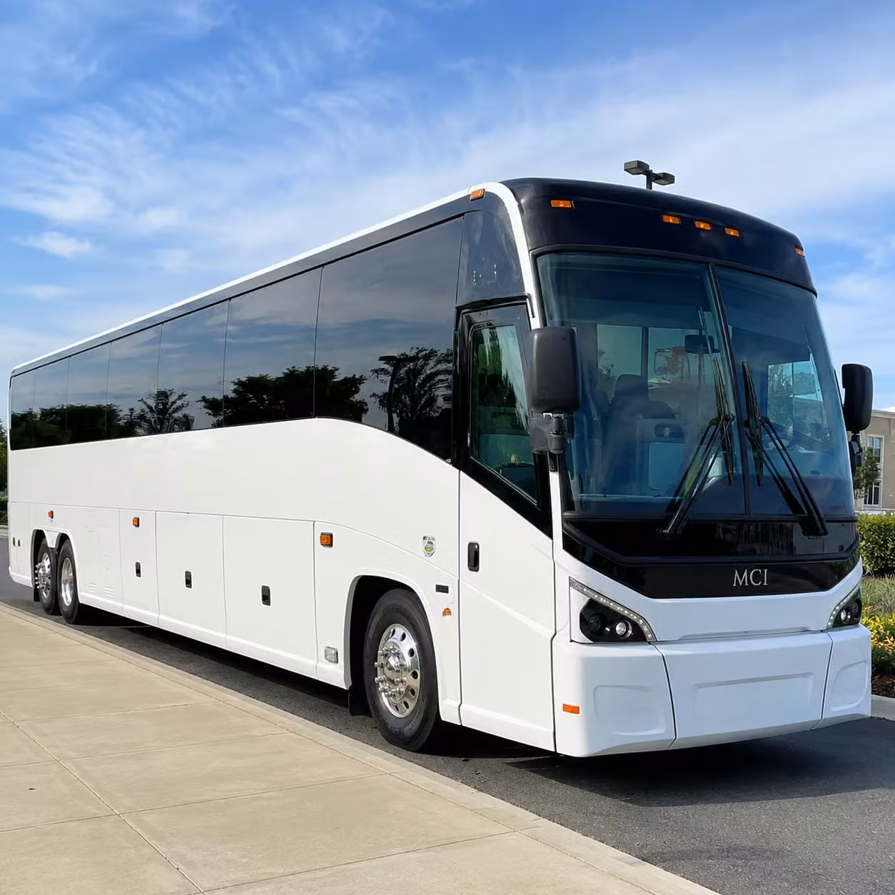 multi day bus rentals for wichita groups traveling across the region